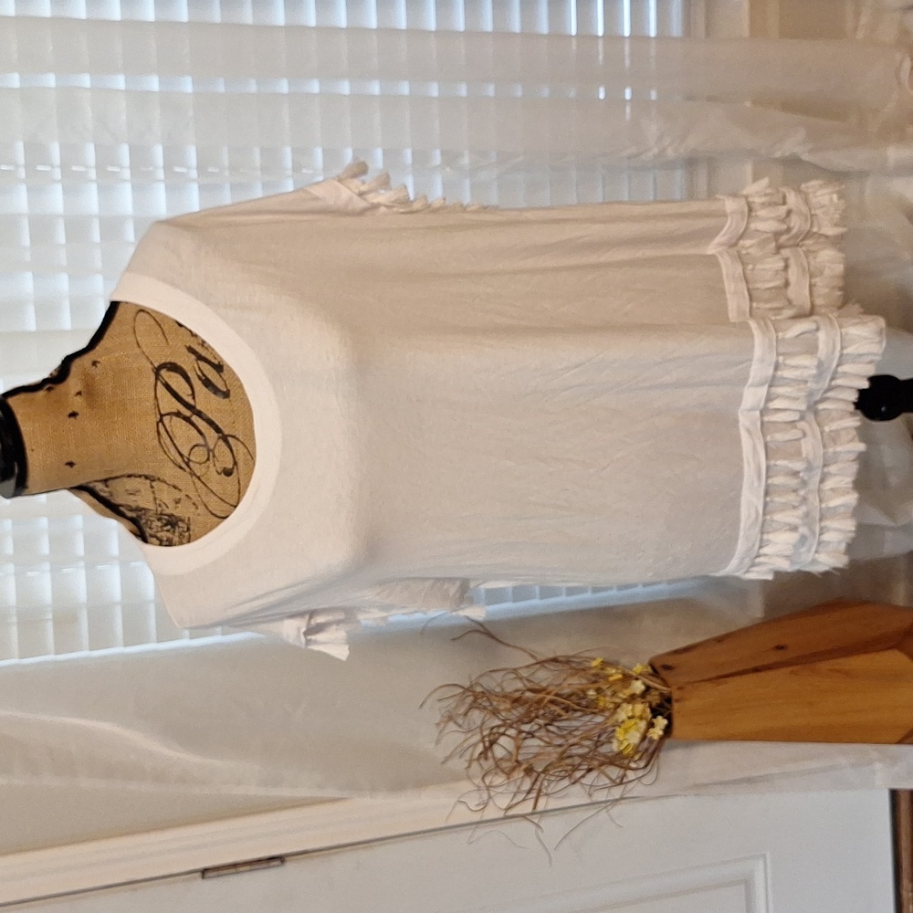 NWT-NEW DIRECTION XL SPRING- FRINGE SUMMER TOP-WHITE-VERY FLOWING
